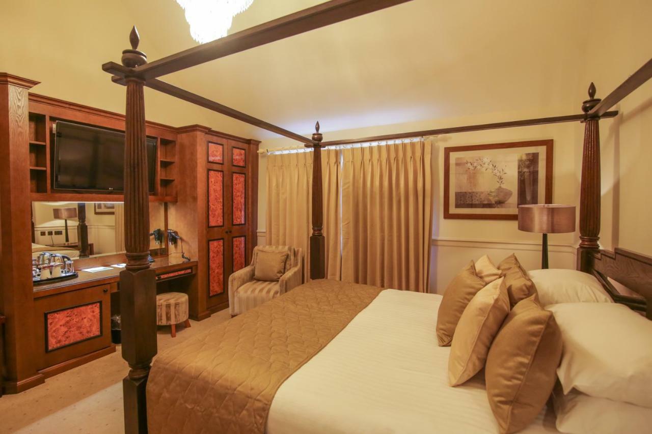 Tracy Park Hotel & Country Club Doynton 외부 사진