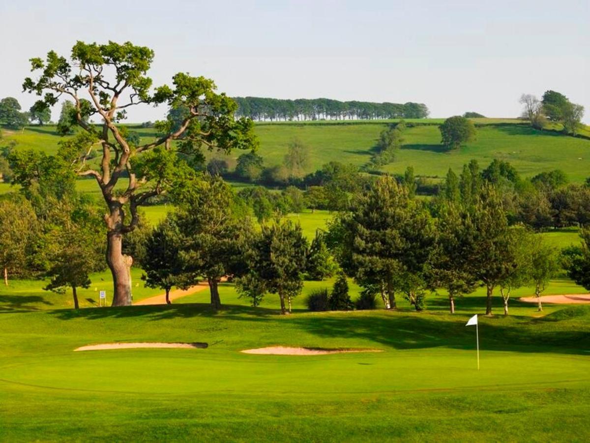 Tracy Park Hotel & Country Club Doynton 외부 사진